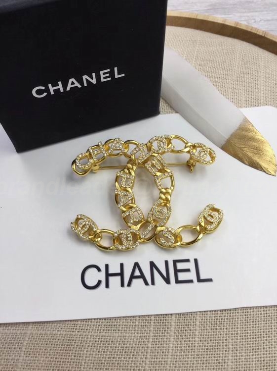 Chanel Brooch 406